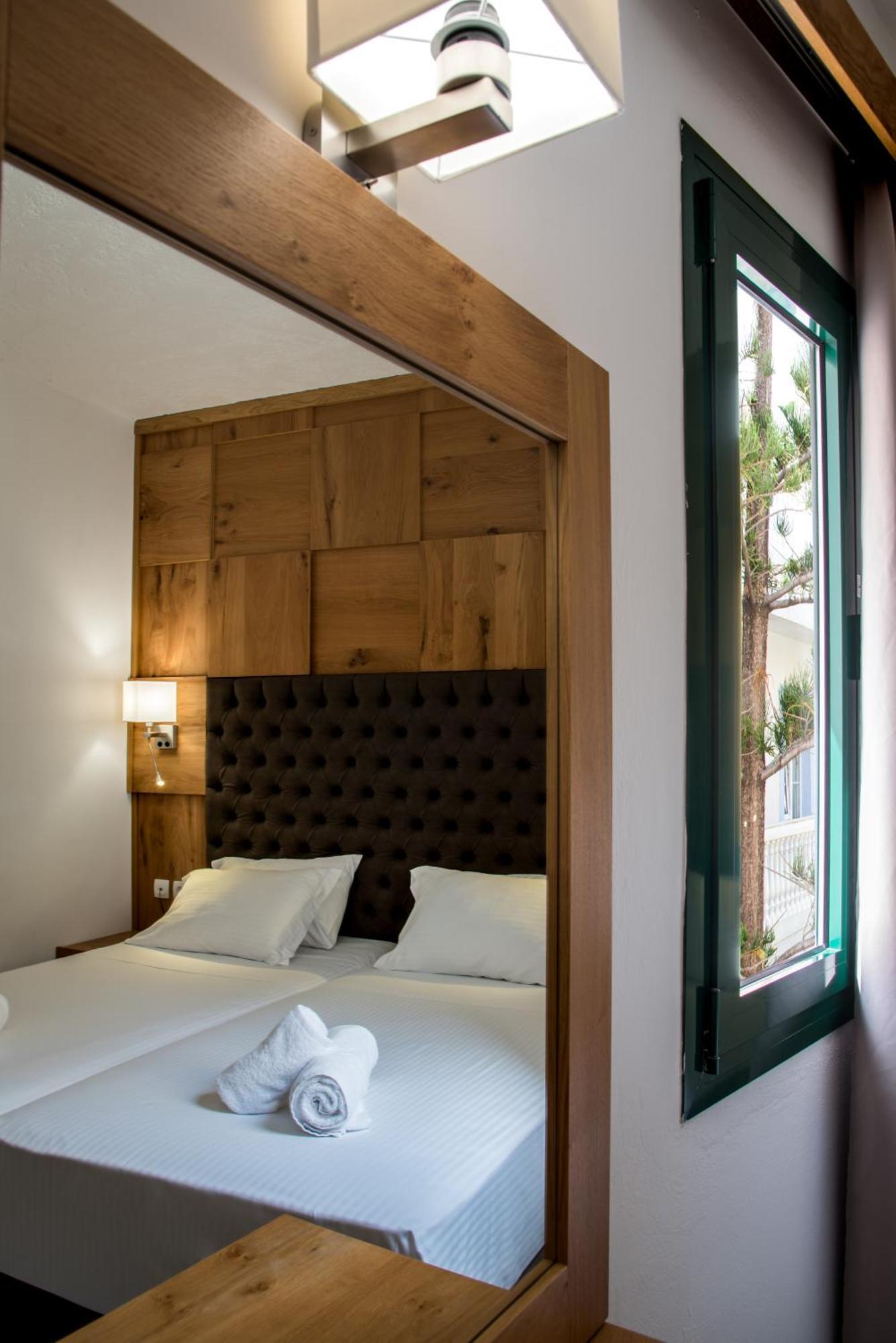 Elmi Beach Hotel & Suites 헐소니소스 외부 사진